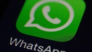 Whatsapp একাউন্ট