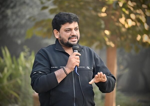 মানুষের আচার ব্যবহার বোঝার ২০ টি গুরুত্বপূর্ণ সংকেত জেনে নিন